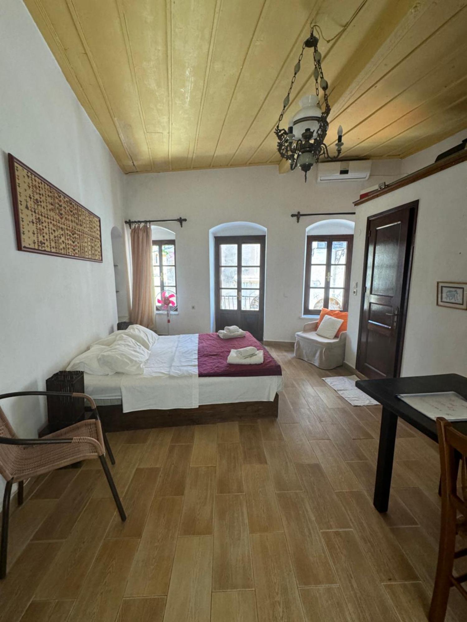 The One & Only Apartment Đảo Sými Ngoại thất bức ảnh