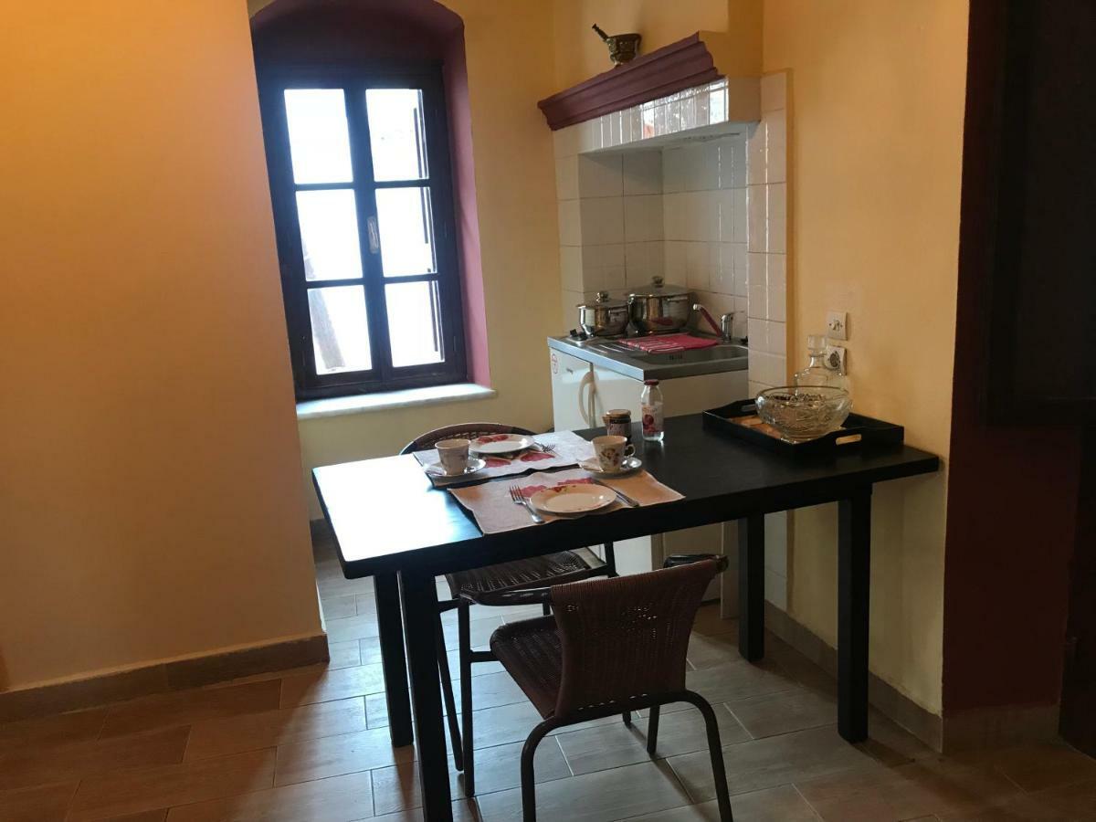 The One & Only Apartment Đảo Sými Ngoại thất bức ảnh